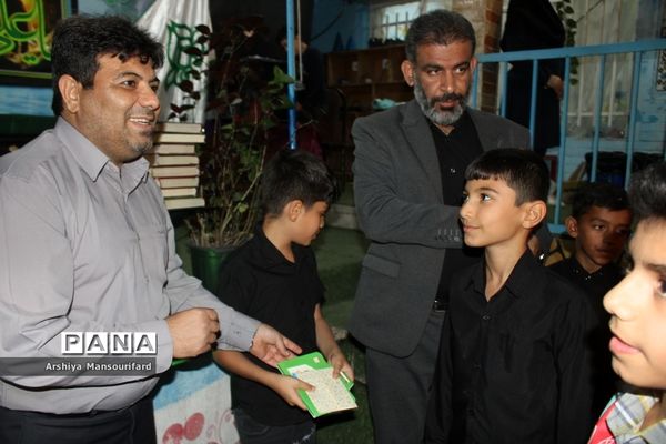 مراسم انس با قرآن  مدرسه پیشتازان بوشهر در شب بیست و یکم ماه رمضان