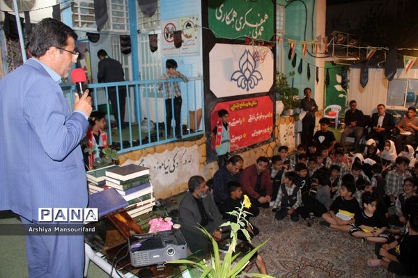 مراسم انس با قرآن  مدرسه پیشتازان بوشهر در شب بیست و یکم ماه رمضان