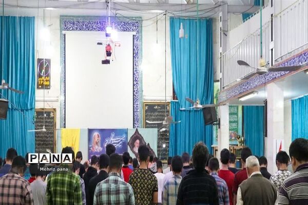 برگزاری دومین اعتکاف علمی - عبادی رمضانیه دانش‌آموزان مهریزی