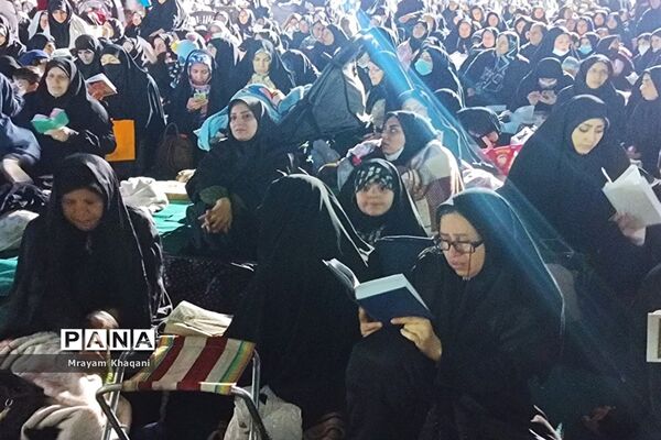 مراسم احیای شب بیست و یکم در حسینیه سیدالشهدای شیراز