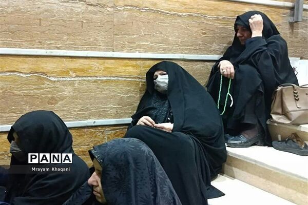 مراسم احیای شب بیست و یکم در حسینیه سیدالشهدای شیراز