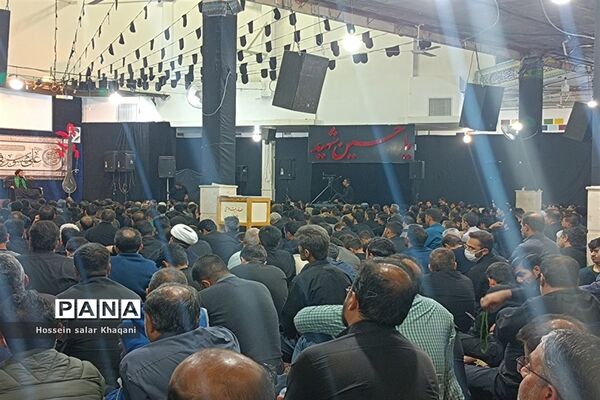 مراسم احیای شب بیست و یکم در حسینیه سیدالشهدای شیراز