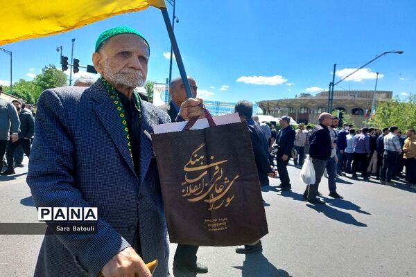 حضور پر شور مردم در راهپیمایی روز قدس در تهران