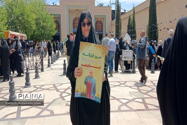 حضور پرشور مردم شیراز در راهپیمایی روز قدس