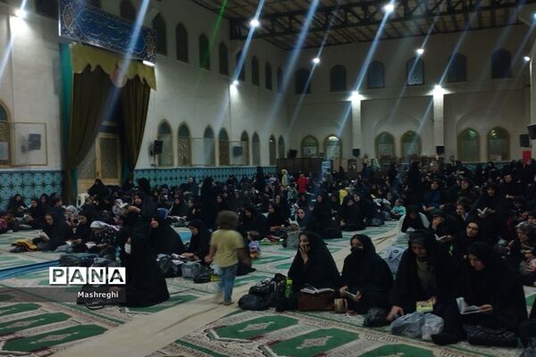 مراسم احیا شب بیست وسوم ماه مبارک رمضان در آستان مقدس امامزاده قاسم بن علی‌النقی (ع) آران و بیدگل