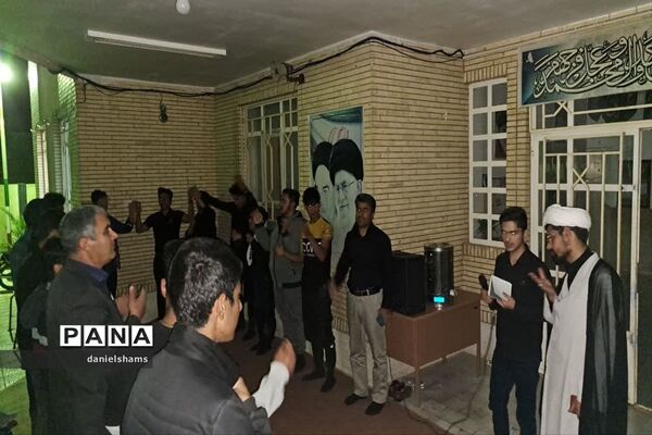 ضیافت افطاری در دبیرستان صدرا شهرستان ابرکوه