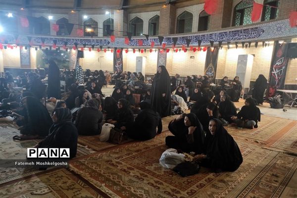 حال‌و‌هوای شب‌های قدر در مسجد دانشگاه فنی شهید باهنر شیراز