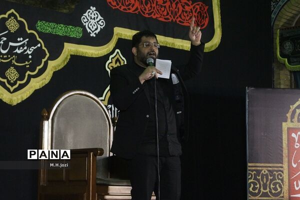 حال و هوای مسجد جمکران در شب های قدر