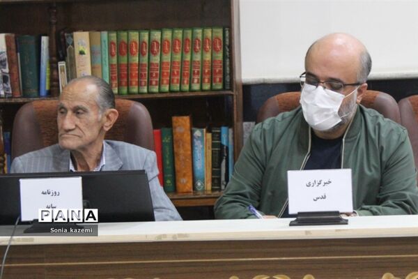 نشست مدیرکل آموزش و پرورش مازندران با اصحاب رسانه
