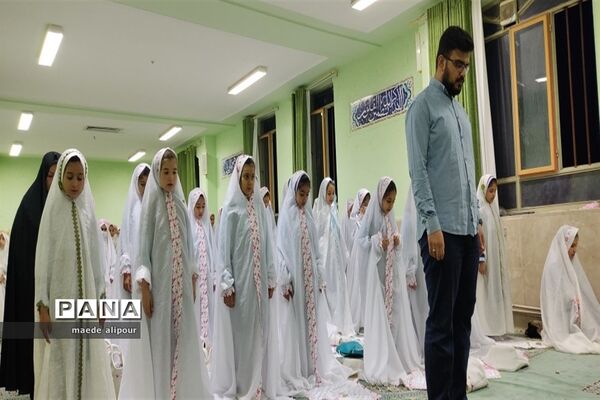 جشن روزه اولی‌ها در کامفیروز