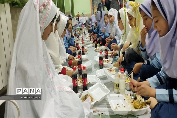 جشن روزه اولی‌ها در کامفیروز