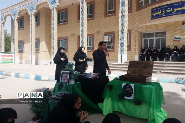گرامیداشت لیالی قدر در دبیرستان حضرت زینب کاشمر