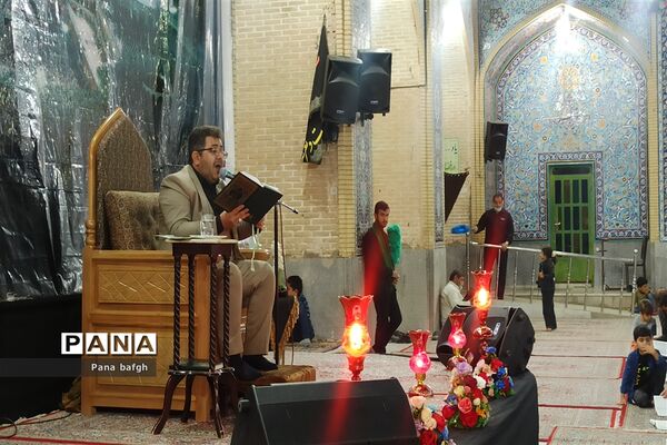 احیای سومین شب قدر در امامزاده عبدالله ( ع) بافق