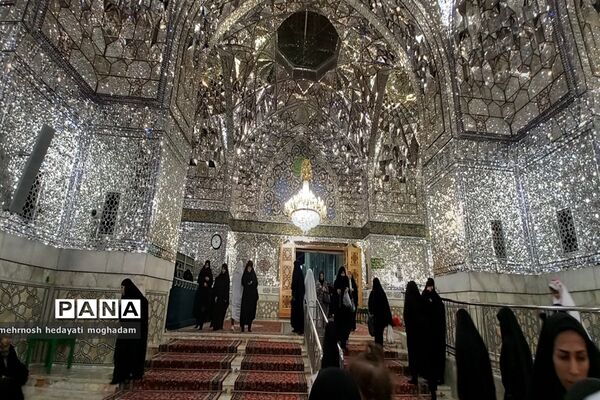 حال و هوای حرم امام مهربانی‌ها در شب‌های قدر