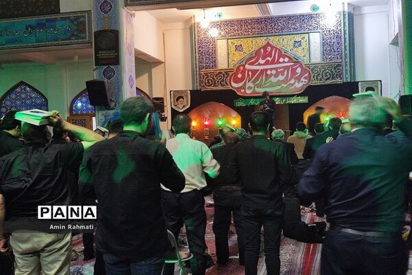 برگزاری مراسم احیای شب قدر در حرم مطهر علی ابن حمزه(ع)
