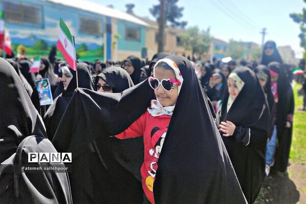 حضور پرشور دهه‌نودی‌ها در راهپیمایی روز قدس شهرستان قرچک