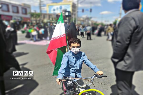 حضور پرشور دهه‌نودی‌ها در راهپیمایی روز قدس شهرستان قرچک