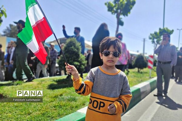 حضور پرشور دهه‌نودی‌ها در راهپیمایی روز قدس شهرستان قرچک
