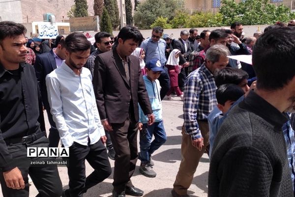 حضور پر شور مردم سروستان در راهپیمایی روز قدس