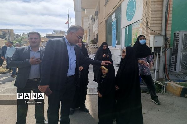 حضور باشکوه مردم و مسئولان سازمان دانش‌آموزی استان فارس در راهپیمایی روز قدس