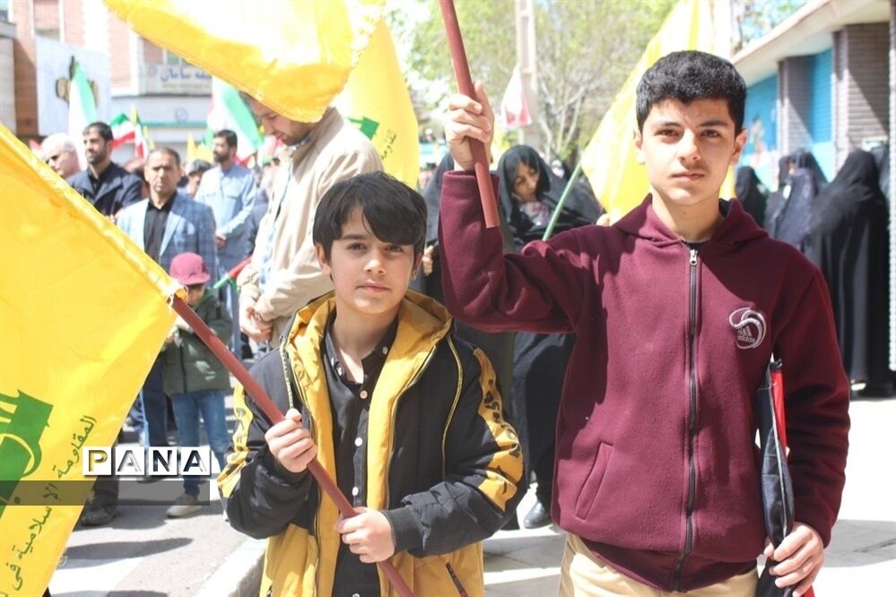 حضور گسترده دانش‌آموزان در راهپیمایی روز قدس