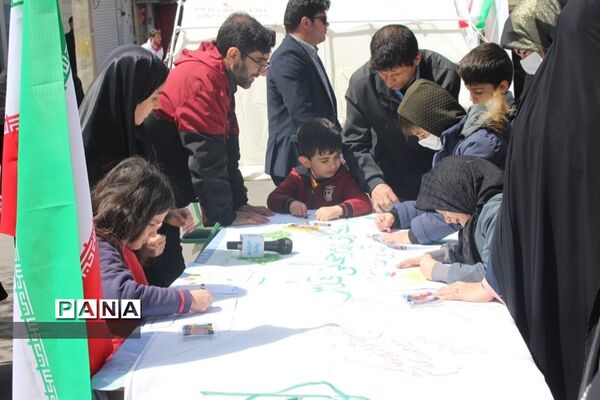 حضور گسترده دانش‌آموزان در راهپیمایی روز قدس