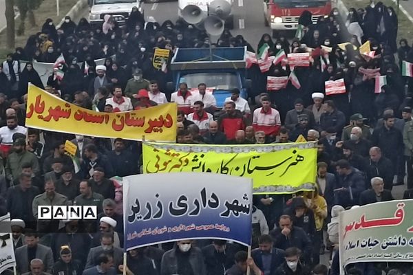 حضور دانش‌آموزان ایجرودی در راهپیمایی روز قدس