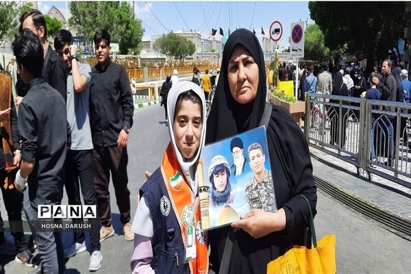 راهپیمایی با شکوه روز قدس در مشهد مقدس