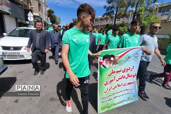 حضور حماسی دانش‌آموزان و فرهنگیان در راهپیمایی روز قدس 1402