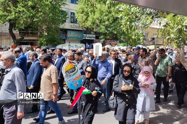 حضور حماسی دانش‌آموزان و فرهنگیان در راهپیمایی روز قدس 1402