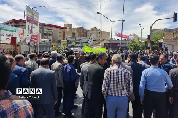 حضور حماسی دانش‌آموزان و فرهنگیان در راهپیمایی روز قدس 1402