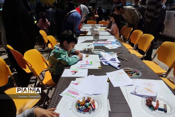 حضور حماسی دانش‌آموزان و فرهنگیان در راهپیمایی روز قدس 1402
