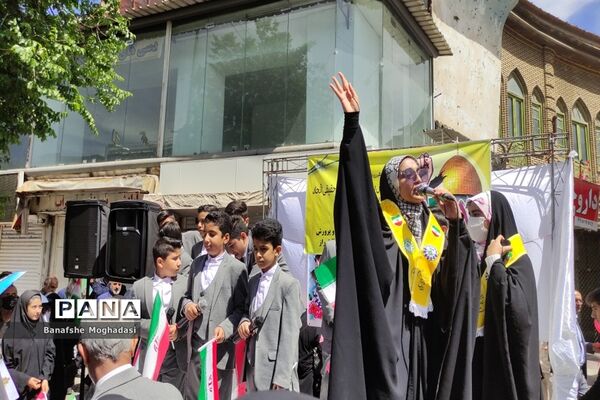 حضور باشکوه مردم در راهپیمایی روز قدس