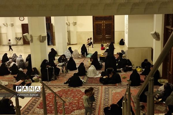 مراسم احیای سومین شب قدر در حرم مطهر شاهچراغ (ع)