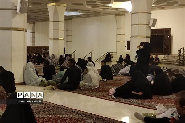 مراسم احیای سومین شب قدر در حرم مطهر شاهچراغ (ع)