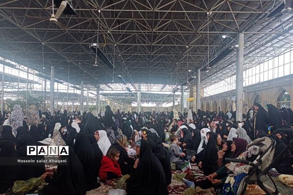 برپایی آخرین نماز جمعه ماه مبارک رمضان در شیراز