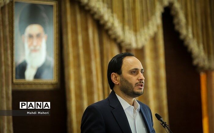تشکیل سازمان بازرگانی و تصویب طرح مالیات بر عایدی سرمایه دو اقدام مهم برای تحقق شعار سال است