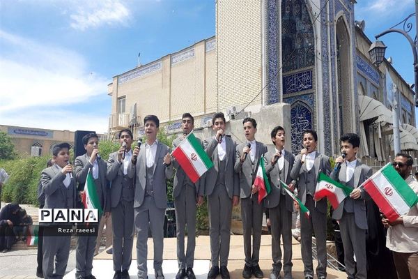 حضور با شکوه دانش‌آموزان شیرازی در راهپیمایی روز قدس
