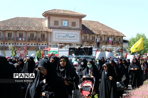 حضور جامعه فرهنگیان مرکز استان مازندران در راهپیمایی روز جهانی قدس