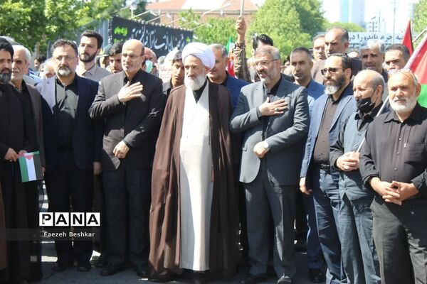 حضور جامعه فرهنگیان مرکز استان مازندران در راهپیمایی روز جهانی قدس