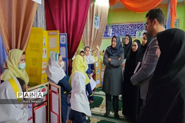 نمایشگاه طرح جابربن‌حیان در مدارس ناحیه یک بهارستان