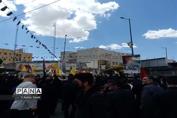 حضور کودکان قمی در راهپیمایی روز قدس