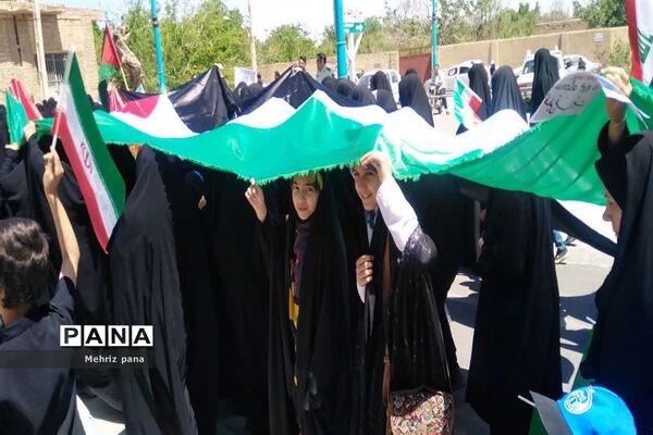 حضور باشکوه مردم مهریز در راهپیمایی روز قدس