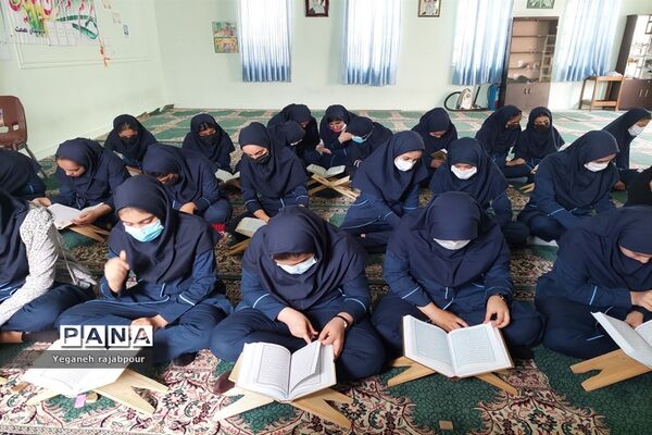 برنامه مذهبی آموزشگاه عصمت صفادشت در ماه رمضان