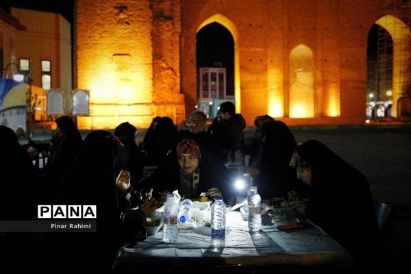 ضیافت افطاری فلسطینی