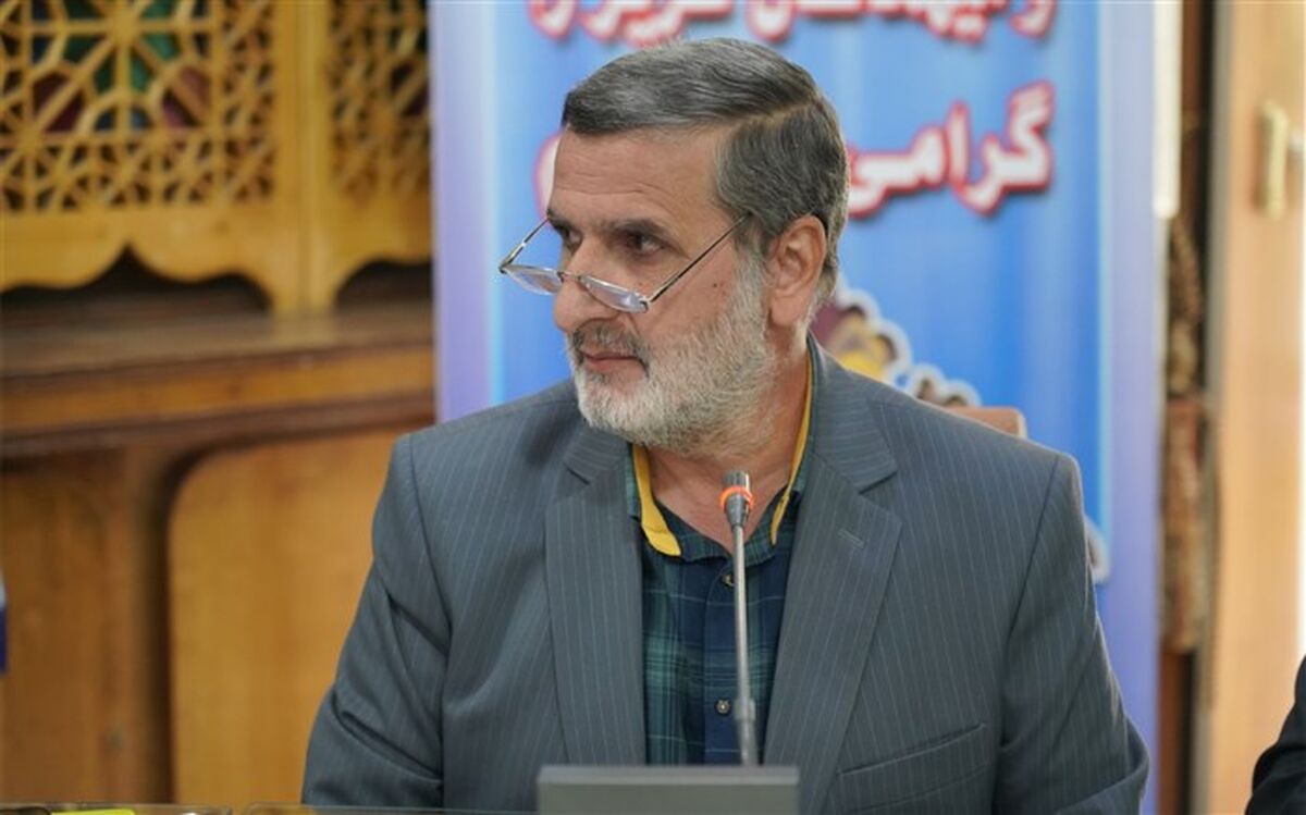 شخصیت «استاد پرورش» به‌عنوان معلم تراز انقلاب اسلامی به دانش‌آموزان معرفی شود