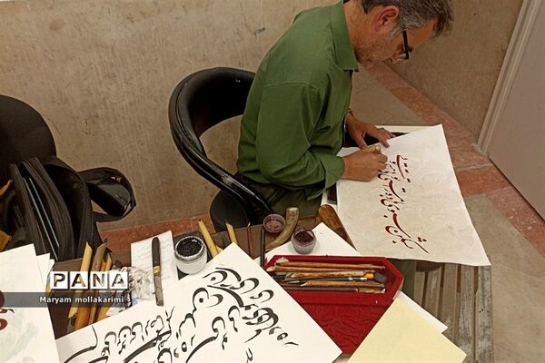 برگزاری کارگاه  انجمن خوشنویسان شهرستان دماوند در حاشیه نوزدهمین جشنواره بین‌المللی رضوی