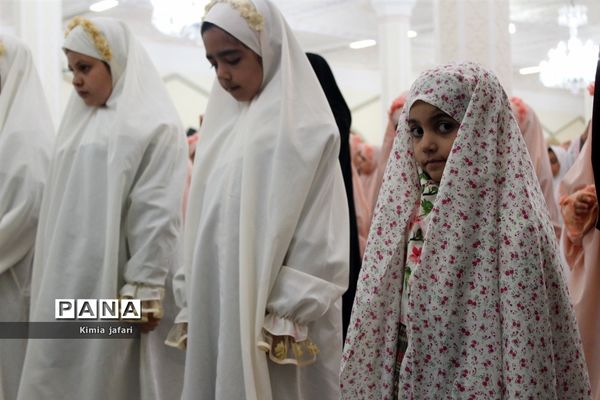 برگزاری جشن بزرگ عبادت با حضور روزه اولی‌ها در شهرستان کاشمر