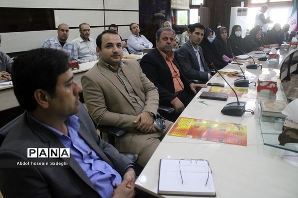 کارگاه آموزشی اصول ایمنی و بهداشت مواد غذایی در اداره کل آموزش و پرورش استان بوشهر