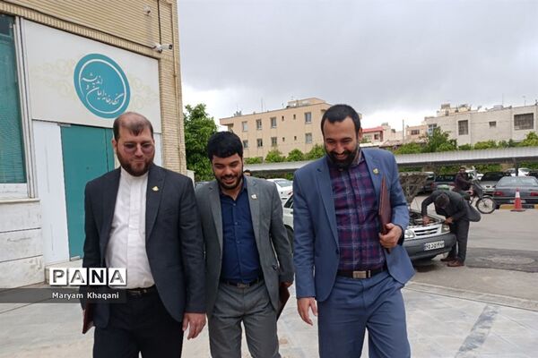 نشست تجربه نگاری دانش‌آموز خبرنگاران پانا استان فارس با حضور رؤسای سازمان‌های دانش‌آموزی قم و خراسان رضوی